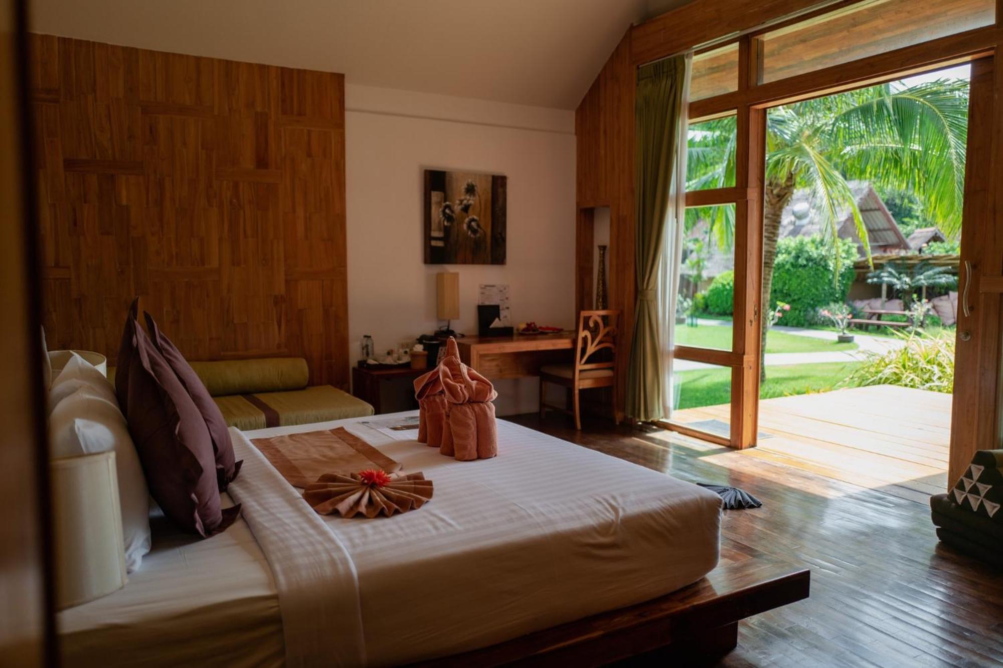 Bundhaya Villas Koh Lipe Exterior foto