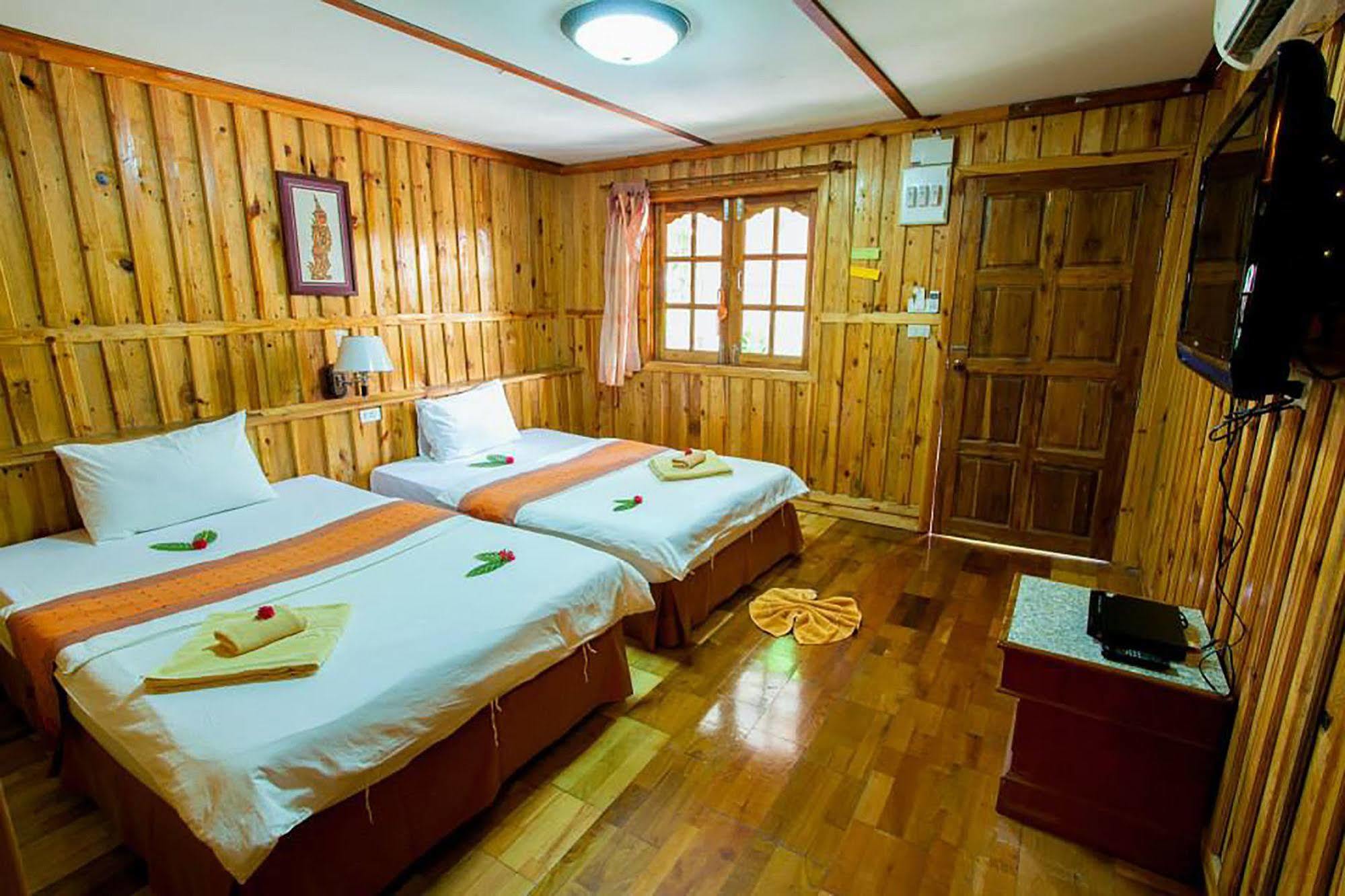 Bundhaya Villas Koh Lipe Exterior foto
